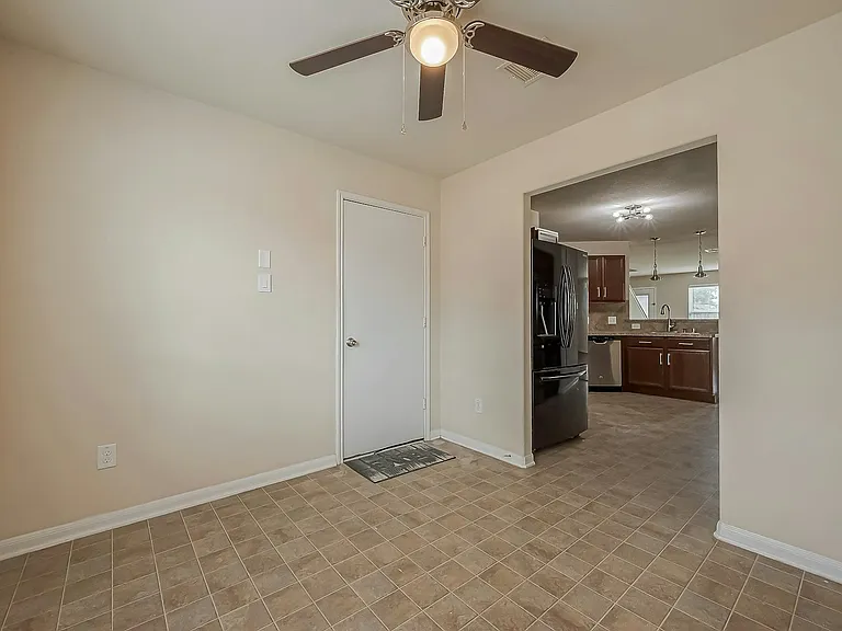 13510 Dahlia Green Way — Photo 32