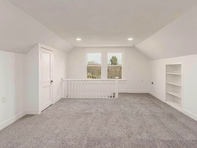 407 Cox Ave — Photo 12