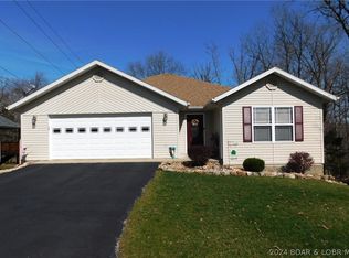 104 Apache Rd, Four Seasons, MO 65049