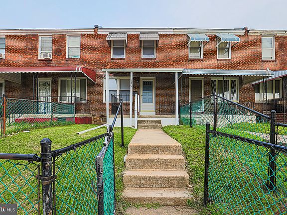 3rd image of 130 Reedbird Ave