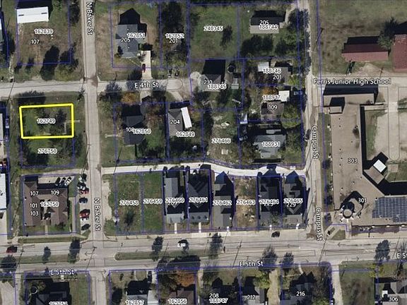 4th image of 111 N Baker St