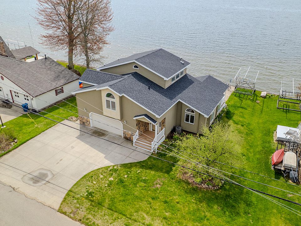 1st image of 12739 E Houghton Lake Dr