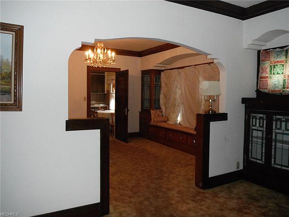 5th image of 10312 Edgepark Dr