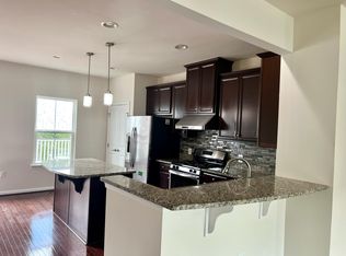 41694 Overmyer Ter, Aldie, VA 20105