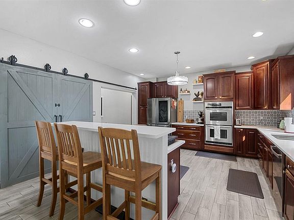 5th image of 3332 Portwood Dr