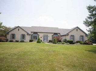 9947 Sheffield Rd, Perrysburg, OH 43551