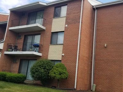 (Undisclosed Address), Orland Park, IL, 60462