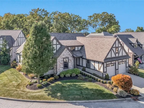 4326 Tudor Dr, Kirtland, OH 44094