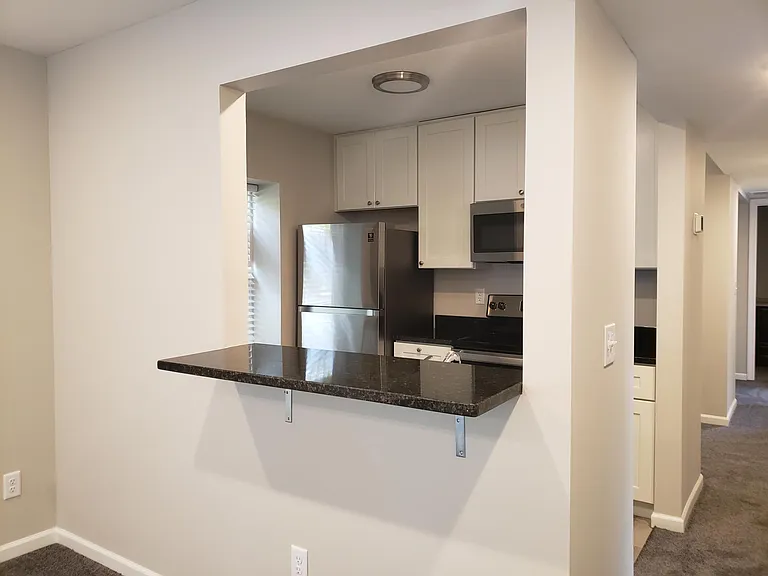2106 Fairmont Ave SE — Photo 6