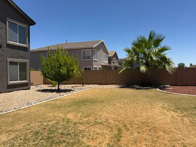 11624 N 151st Ln — Photo 24