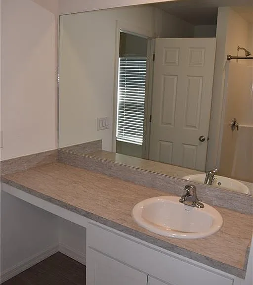 18080 Dublin Ave — Photo 15