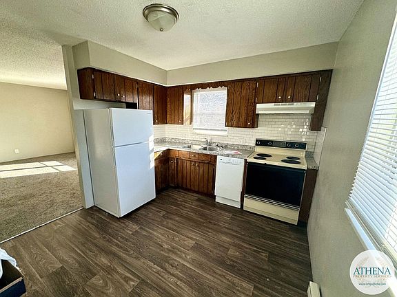 3rd image of 313 N Fountain St APT 2