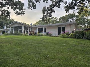 10118 N Trescher Rd, Milton, WI 53563