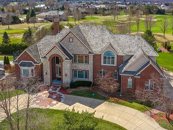 2nd image of 1901 E Bristlecone Dr