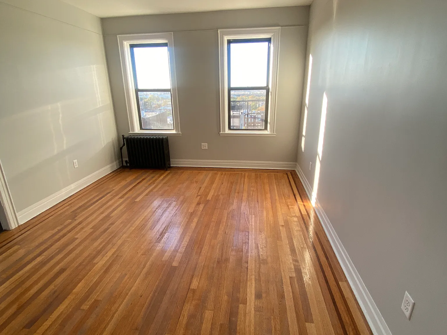 111 Garrison Avenue — Photo 2