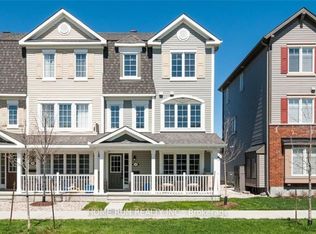 31 Limnos Ln, Ottawa, ON K2S 0V5