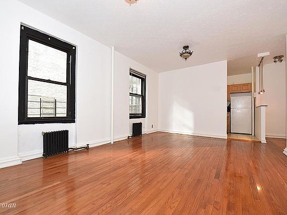 3rd image of 2168 35th St APT 2H