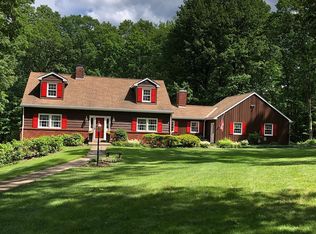 136 Sandy Ridge Rd, State College, PA 16803