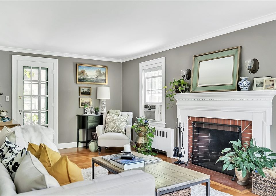 44 Vermont St, West Roxbury, MA 02132 Zillow