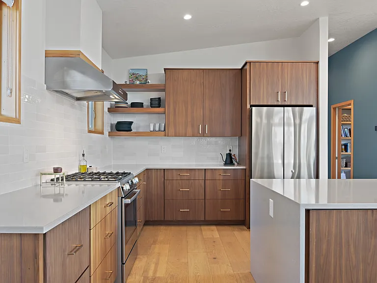 2336 W 1st Ave — Photo 78