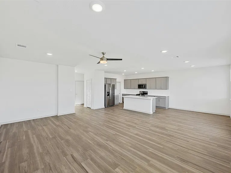 432 Wilshire Rd — Photo 5