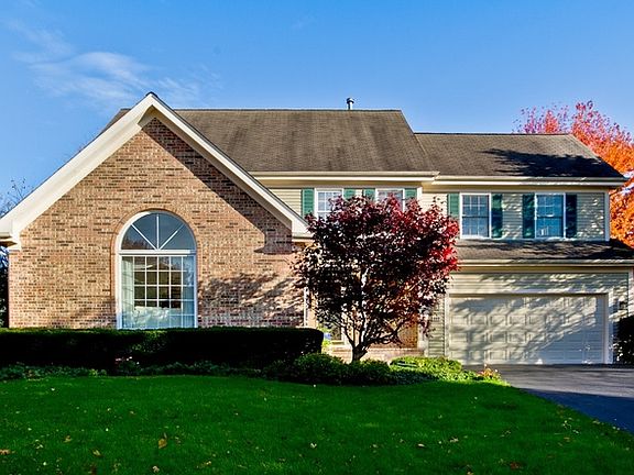 2nd image of 217 Brook Hill Ln