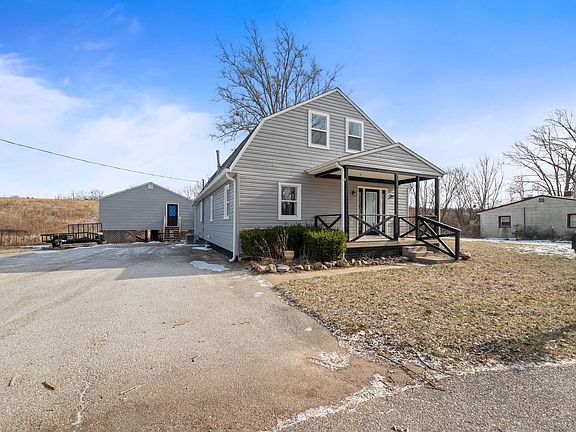 3rd image of 2957 Barton Beach Ln