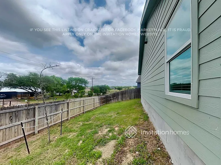 113 Parish Ln — Photo 16