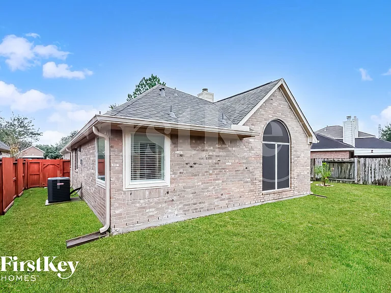 11026 Seminole Spring Ln — Photo 14