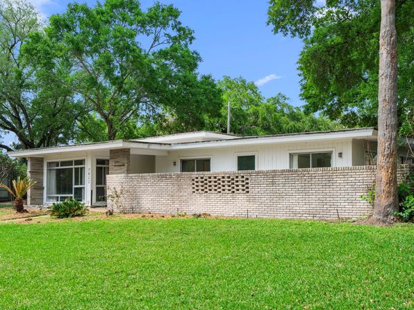 7822 Oldhaven St, Houston, TX 77074