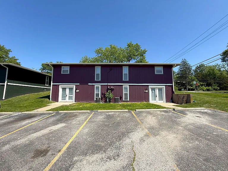 203 N West Blvd — Photo 22