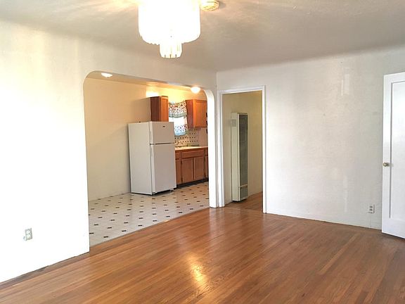 bright livingroom with plenty of storage