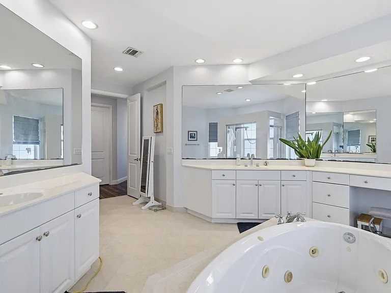 11585 SW Fieldstone Way — Photo 29