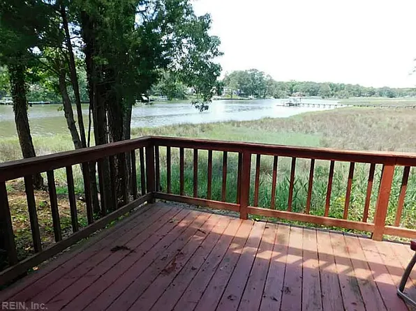 504 Benlea Ct, Virginia Beach, VA 23454