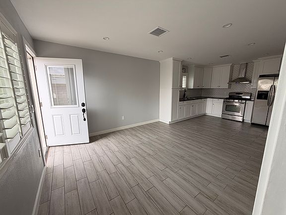 4th image of 43861 Shiloh Ln #1