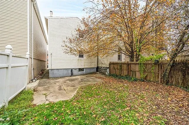 121 Ogden Ave #2 — Photo 14