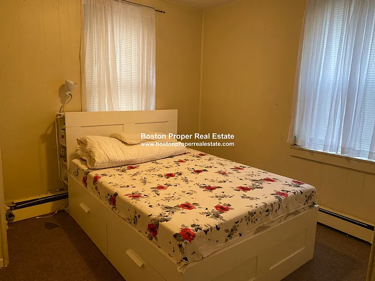 44A Joy St #4 — Photo 3