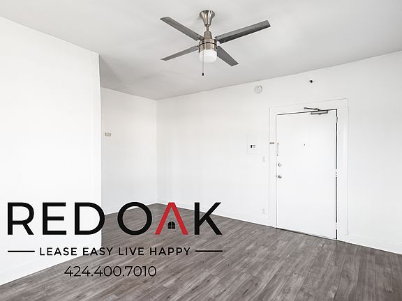 4th image of 719 N Heliotrope Dr APT 301