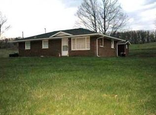 670 Sharkey Rd, Morehead, KY 40351