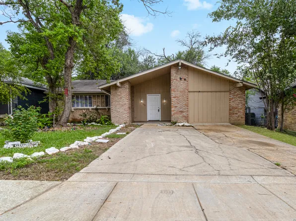 11946 ALAMO BLANCO ST, San Antonio, TX 78233