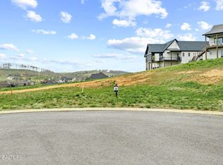 378 17th Dr, Loudon, TN 37774
