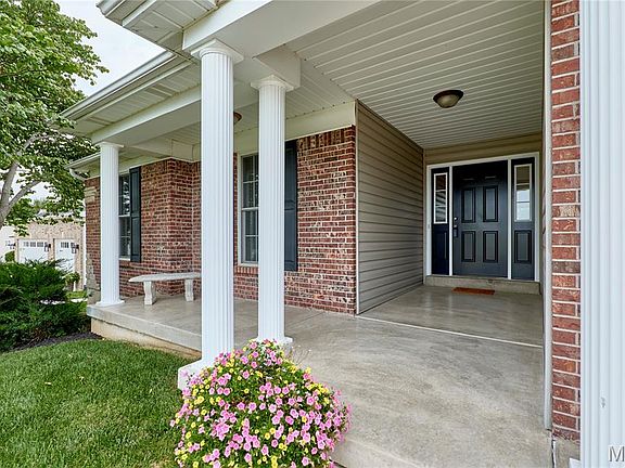 4th image of 12 Shady River Ct