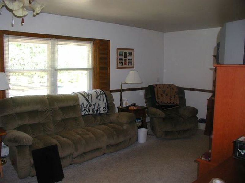 2nd image of 146 COUNTY ROAD 70