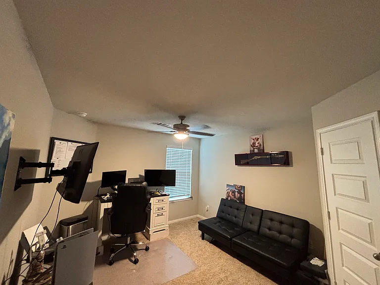 14031 Chinook Dr — Photo 17