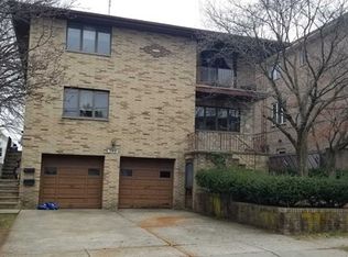 208 Roff Ave, Palisades Park, NJ 07650