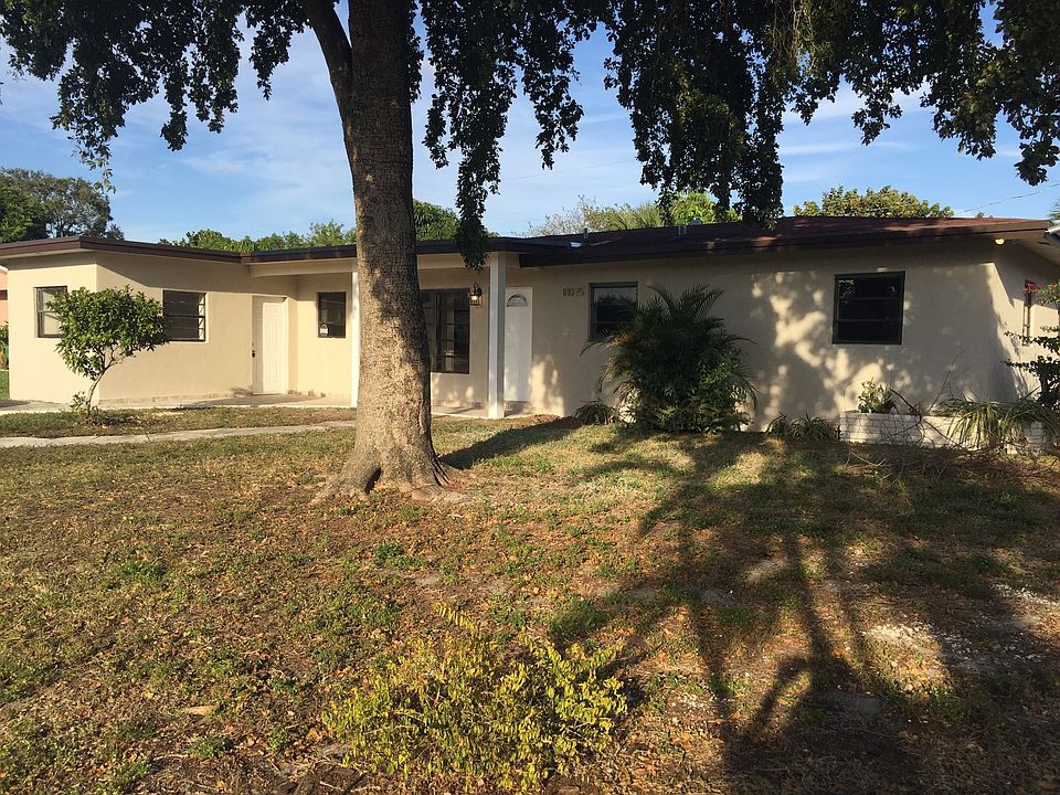 1st image of 18025 NW 43rd Ct