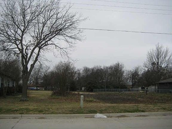 2nd image of 510 S Smith Dr