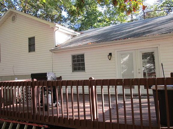 3rd image of 22 Canton Ln