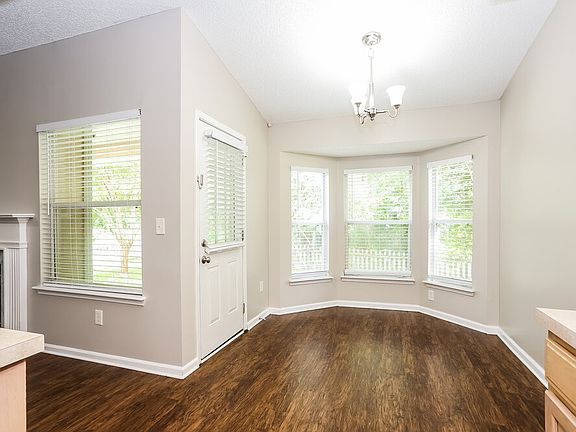 5th image of 9260 Topohill Ct