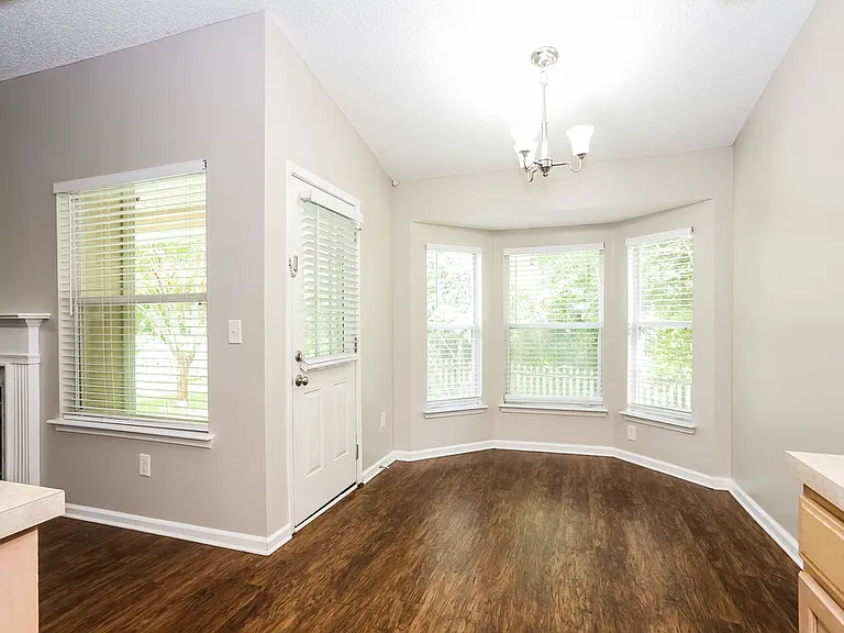 9260 Topohill Ct — Photo 5
